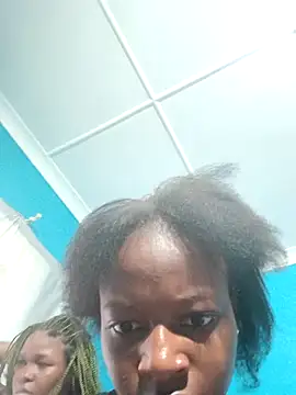 Snapshot of SexyPetite_22 chatting on 03/29/26, 12:18 SexyPetite 22 online show from 03/29/26, 12:18