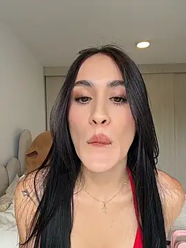SerenaFox  online show from 04/28/26, 08:02