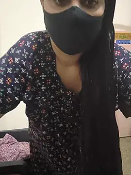 HeartlessGirl online show from 07/19/26, 08:16