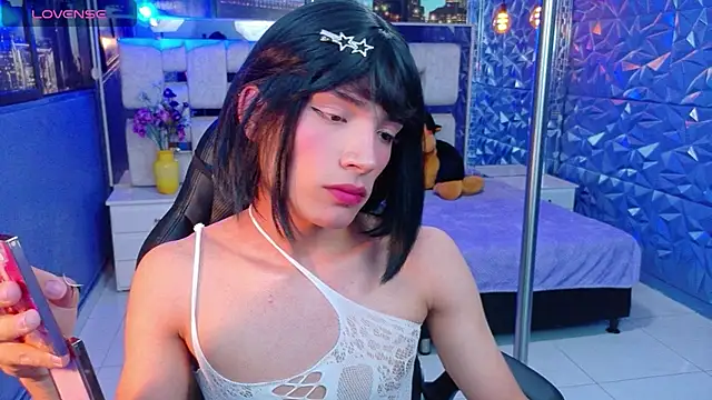 IsaacNovaa online show from 05/29/26, 07:42