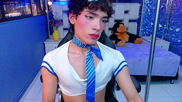 IsaacNovaa online show from 05/07/26, 08:01
