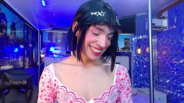 IsaacNovaa online show from 05/22/26, 07:45