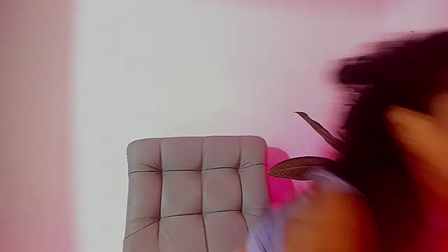 DakotaStills  online show from 03/28/26, 03:51