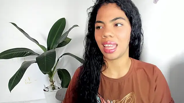 DakotaStills  online show from 04/14/26, 12:43