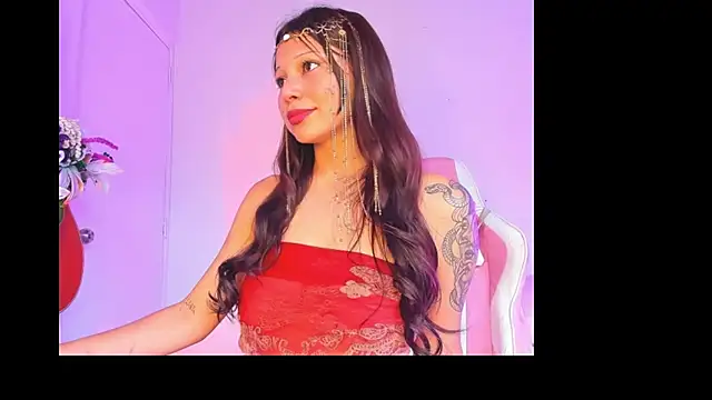 Snapshot of alexandra_x_ chatting on 04/05/26, 10:16 alexandra x online show from 04/05/26, 10:16