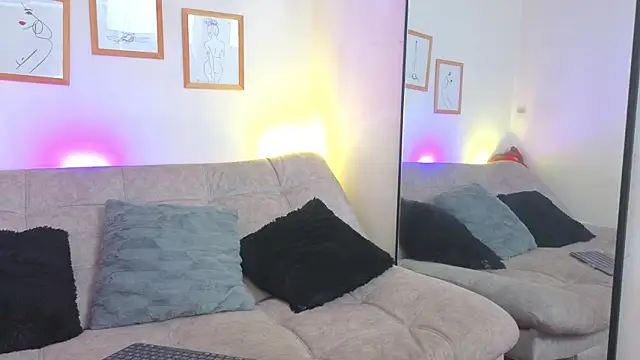CharlotteCopper  online show from 05/09/26, 10:18