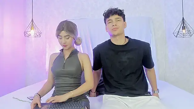 MeilyMuse Maximus online show from 03/28/26, 08:10