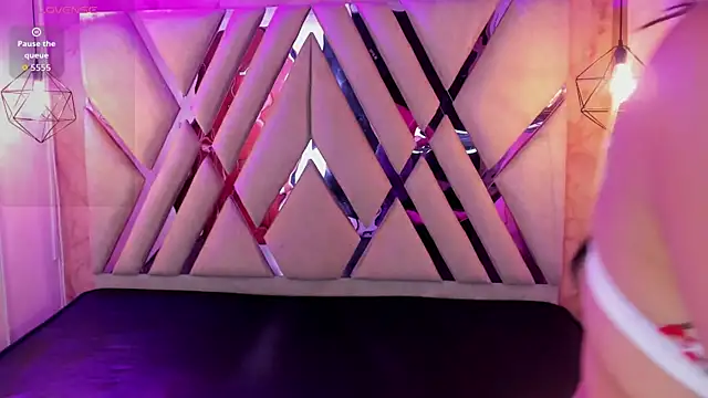 Snapshot of Sunny_maya chatting on 04/12/26, 08:01 Sunny maya online show from 04/12/26, 08:01