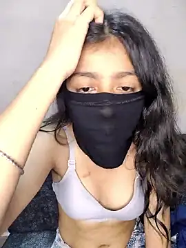 Prihu143 online show from 06/18/26, 04:45