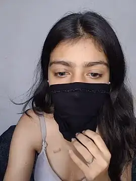 Prihu143 online show from 06/25/26, 04:34