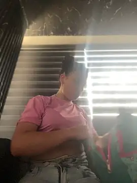 Ambeer-18 online show from 04/20/26, 04:52