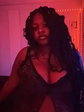 Snapshot of Nyla_xox chatting on 05/23/26, 08:41 Nyla xox online show from 05/23/26, 08:41