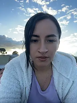 Snapshot of kimberly_peter chatting on 06/20/26, 10:37 kimberly peter online show from 06/20/26, 10:37