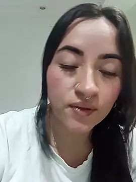 Snapshot of kimberly_peter chatting on 07/02/26, 08:15 kimberly peter online show from 07/02/26, 08:15