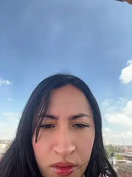 kimberly peter online show from 04/22/26, 02:24