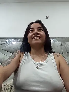Snapshot of kimberly_peter chatting on 07/02/26, 03:23 kimberly peter online show from 07/02/26, 03:23