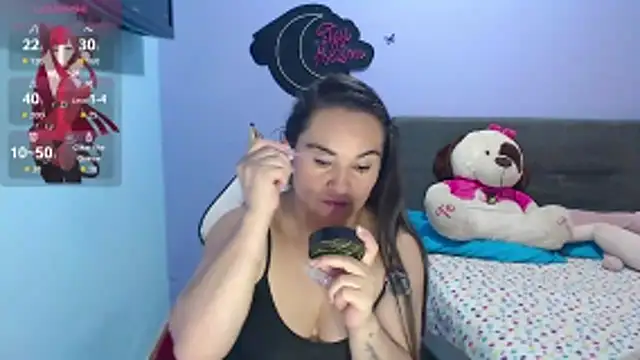 Snapshot of kyra_sol chatting on 03/26/26, 03:27 kyra sol online show from 03/26/26, 03:27