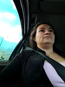 Snapshot of kyra_sol chatting on 04/11/26, 10:46 kyra sol online show from 04/11/26, 10:46