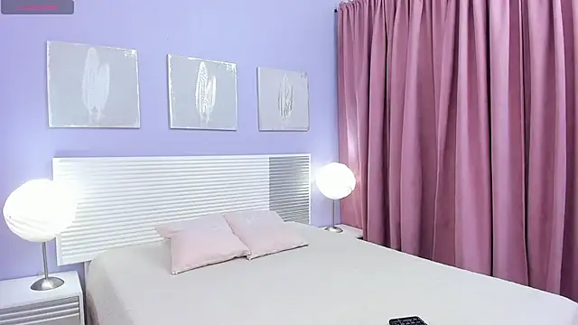 Mia Ebonyy online show from 04/11/26, 12:20