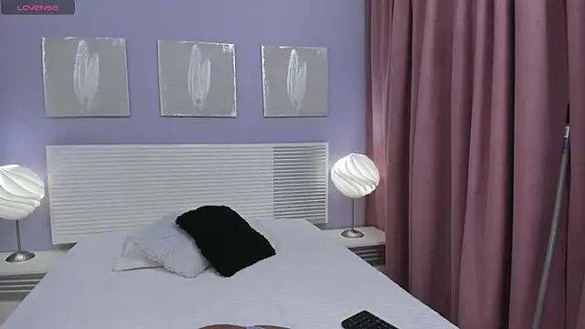 Mia Ebonyy online show from 03/26/26, 12:36