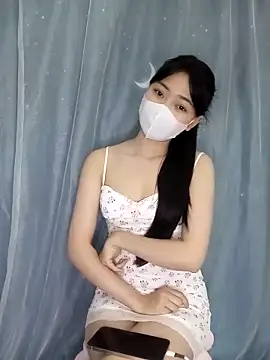 Xiangchuu online show from 03/31/26, 02:19