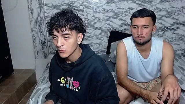 Snapshot of escanor_ar chatting on 03/26/26, 12:20 escanor ar online show from 03/26/26, 12:20