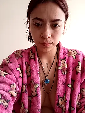 Snapshot of AuroraaMoonn chatting on 04/08/26, 01:12 AuroraaMoonn online show from 04/08/26, 01:12