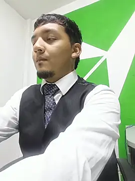 Snapshot of Itsdavidxxx chatting on 04/12/26, 02:15 Itsdavidxxx online show from 04/12/26, 02:15