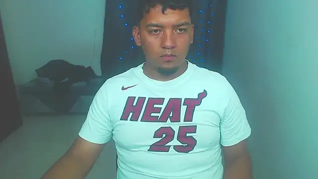 Itsdavidxxx online show from 05/07/26, 01:25