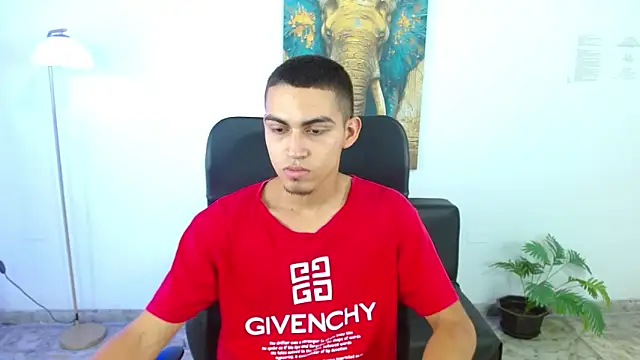 lucass 18 online show from 04/14/26, 08:03