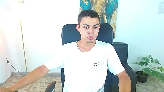 lucass 18 online show from 03/31/26, 08:22