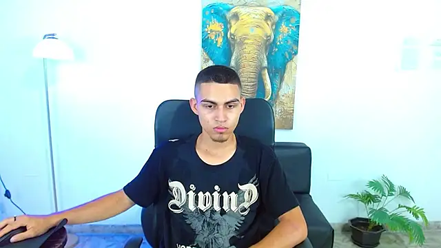 lucass 18 online show from 04/08/26, 08:21