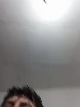 Snapshot of upssamuuu chatting on 03/28/26, 12:28 upssamuuu online show from 03/28/26, 12:28