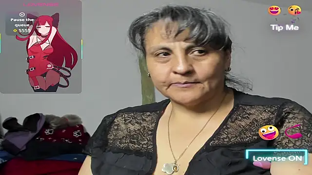 Snapshot of Merlyna_Goldenss chatting on 04/14/26, 02:49 Merlyna Goldenss online show from 04/14/26, 02:49