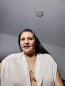 Snapshot of Merlyna_Goldenss chatting on 04/10/26, 05:36 Merlyna Goldenss online show from 04/10/26, 05:36