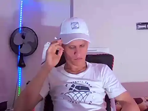 alejandro stone12 online show from 05/19/26, 01:56