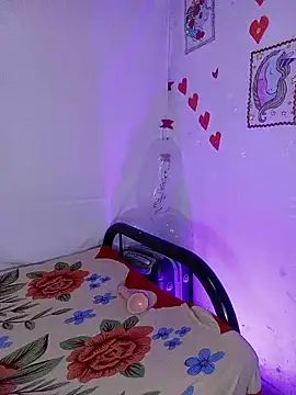 Kataleyaa Volkova online show from 04/14/26, 12:04