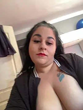 Szandra26 online show from 05/18/26, 03:50