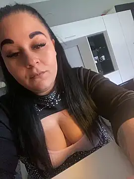 Szandra26 online show from 04/04/26, 10:33