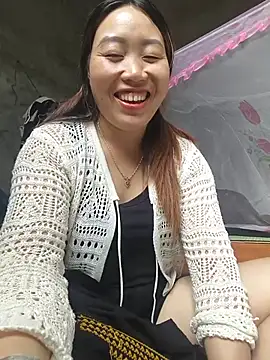 Snapshot of he-se-kin chatting on 07/05/26, 04:19 he-se-kin online show from 07/05/26, 04:19