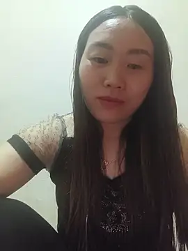 Snapshot of he-se-kin chatting on 06/19/26, 03:01 he-se-kin online show from 06/19/26, 03:01