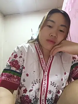Snapshot of he-se-kin chatting on 06/06/26, 01:55 he-se-kin online show from 06/06/26, 01:55