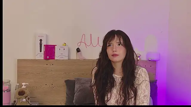 Sweet Alice S online show from 06/21/26, 05:41