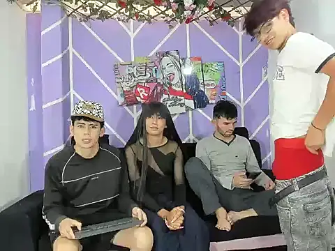 QuadFlameX0 online show from 03/27/26, 07:48