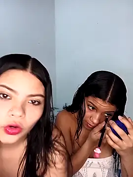 Snapshot of Mariangelsexy chatting on 04/03/26, 08:15 Mariangelsexy online show from 04/03/26, 08:15