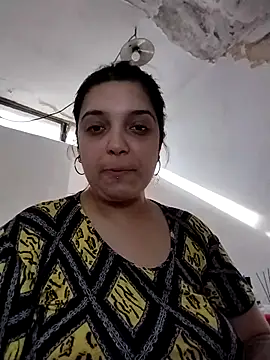 Snapshot of GoldiCel chatting on 06/16/26, 04:07 GoldiCel online show from 06/16/26, 04:07