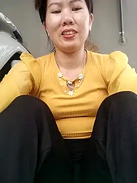 Snapshot of Bianca_Nina chatting on 03/29/26, 05:20 Bianca Nina online show from 03/29/26, 05:20