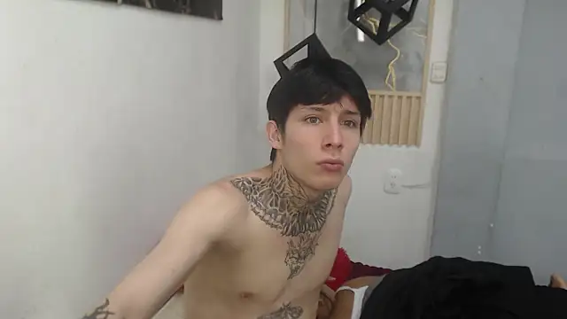 naty 18 online show from 05/18/26, 08:19