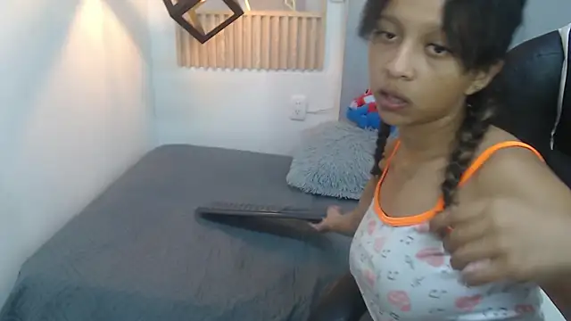 naty 18 online show from 05/18/26, 09:19