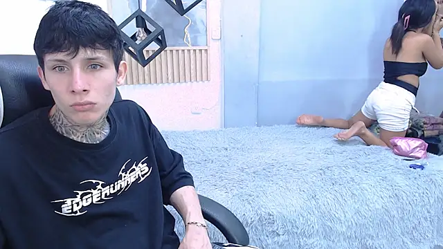 naty 18 online show from 04/25/26, 06:49